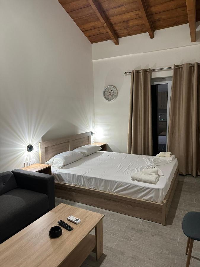 Lithino Rooms كالاماتا المظهر الخارجي الصورة