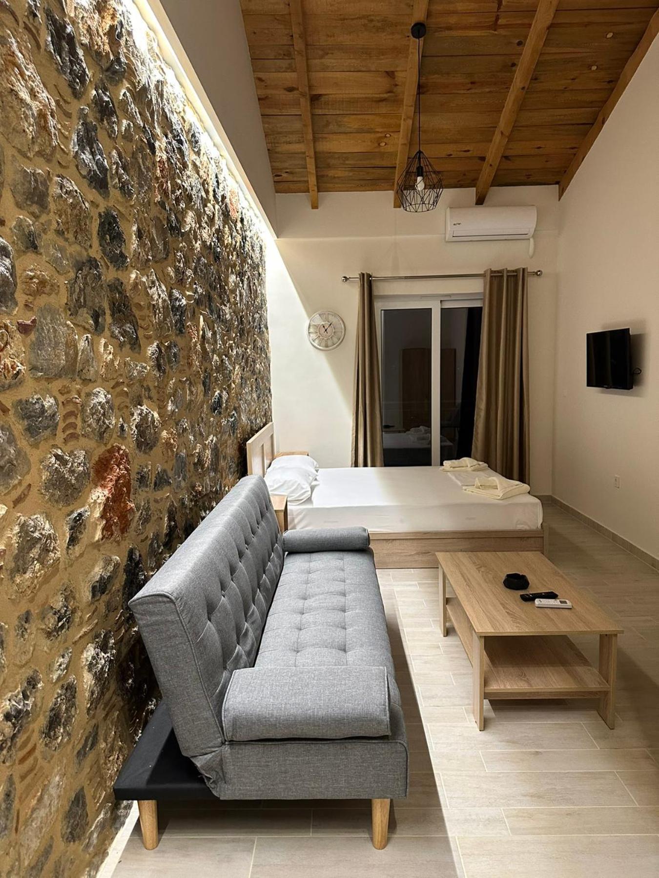 Lithino Rooms كالاماتا المظهر الخارجي الصورة